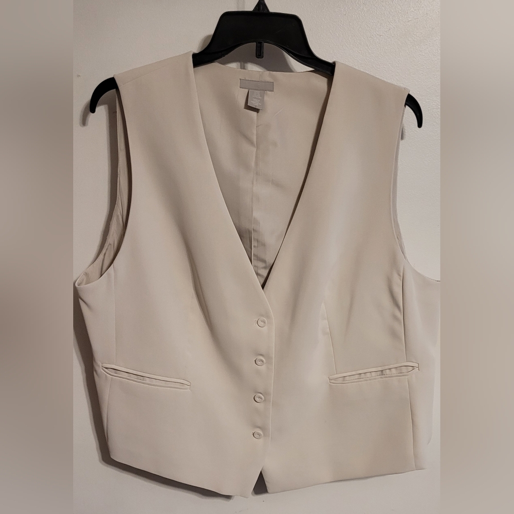 H&M Beige Vest women size XXL